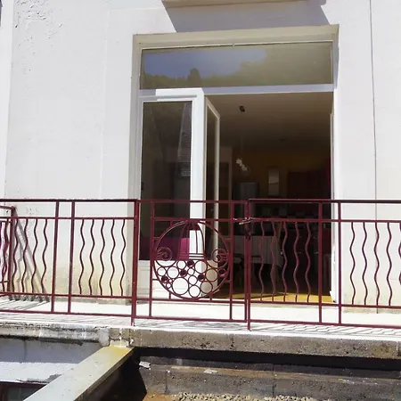 Les Volcans De Valeriane La Bourboule Exterior photo